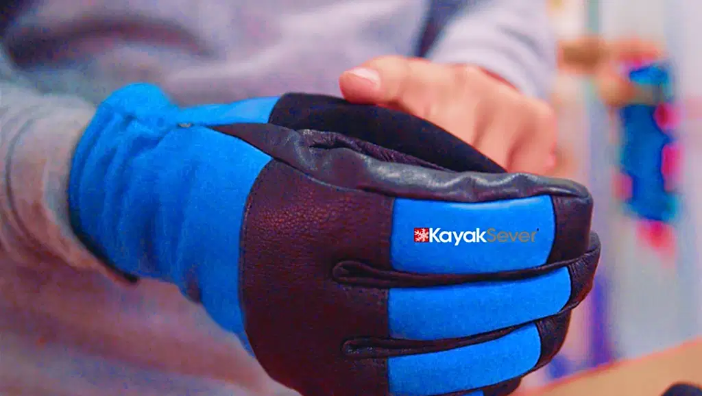 Ekstra özellikli kayak eldivenleri